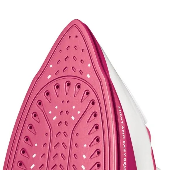 Russell Hobbs Light & Easy Iron | Berry | 26480 Russell Hobbs Light & Easy Iron | Berry | 26480